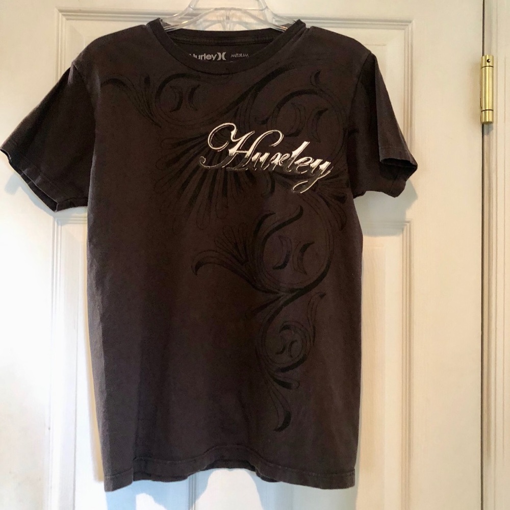 Men’s Hurley T-shirt. Black with designs.